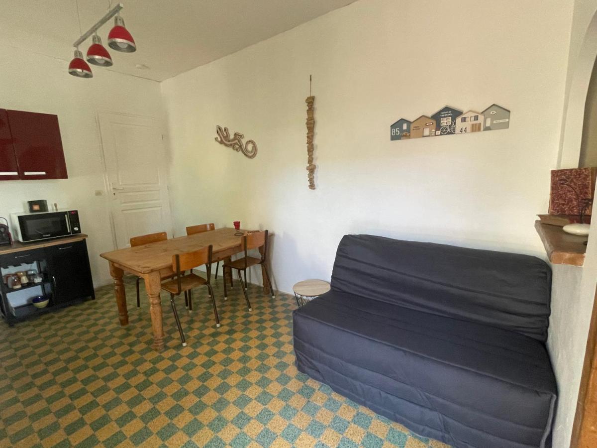 Du Cote De Chez Nous Appartement Cuxac-dʼAude Buitenkant foto