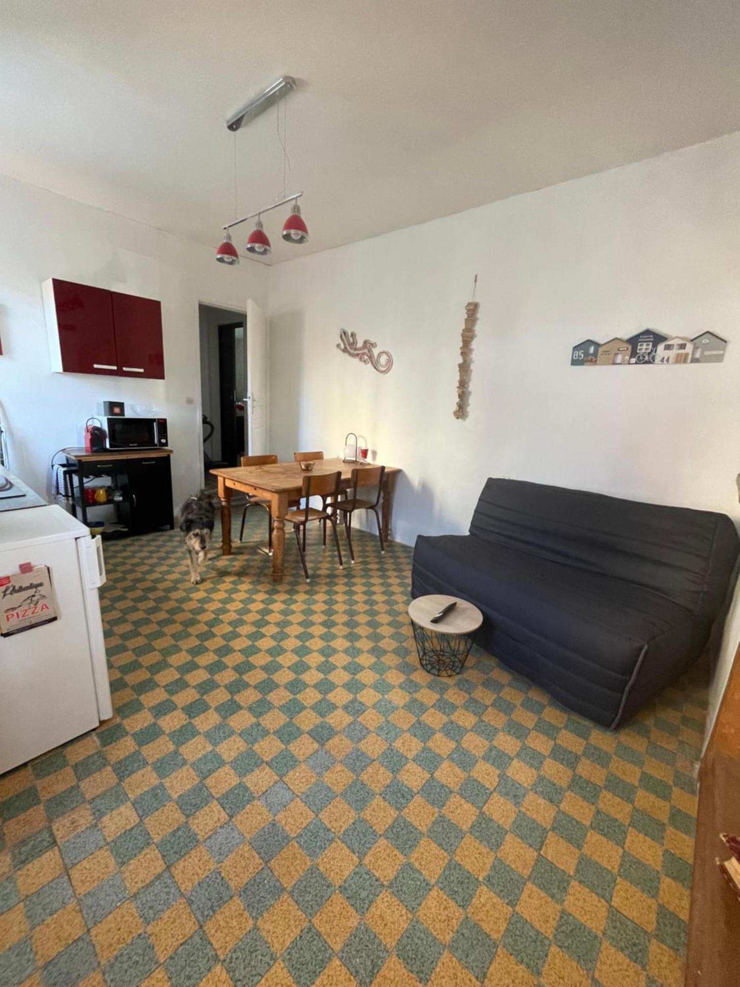 Du Cote De Chez Nous Appartement Cuxac-dʼAude Buitenkant foto